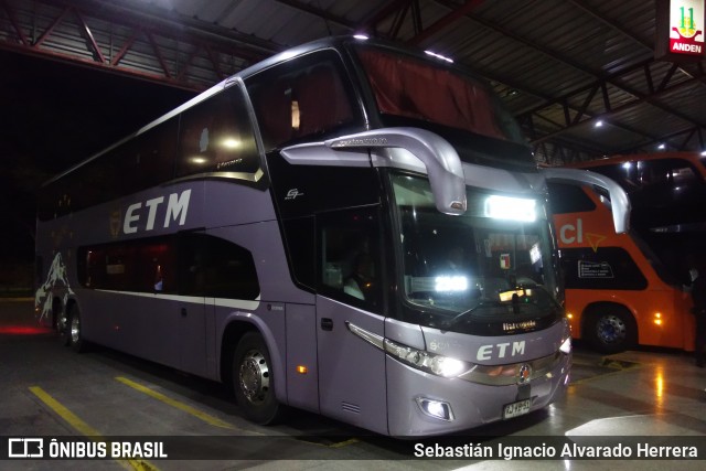 ETM - Empresa de Transporte Maullín 324 na cidade de Temuco, Cautín, Araucanía, Chile, por Sebastián Ignacio Alvarado Herrera. Número da foto: #12962045.