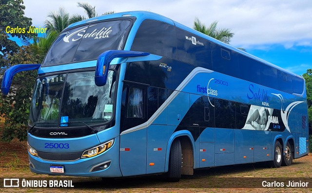 Satélite Azul 25003 na cidade de Goiânia, Goiás, Brasil, por Carlos Júnior. Número da foto: #12961406.