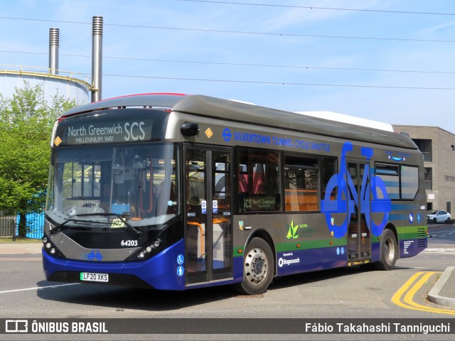 Stagecoach 64203 na cidade de London, Greater London, Inglaterra, por Fábio Takahashi Tanniguchi. Número da foto: #12961429.
