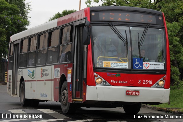 VIP - Unidade AE Carvalho 3 2518 na cidade de São Paulo, São Paulo, Brasil, por Luiz Fernando Maximo. Número da foto: #12960518.