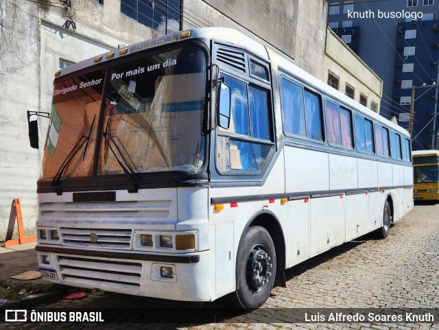 Ônibus Particulares ALEX ELBUSS na cidade de Rio Grande, Rio Grande do Sul, Brasil, por Luis Alfredo Soares Knuth. Número da foto: #12960455.