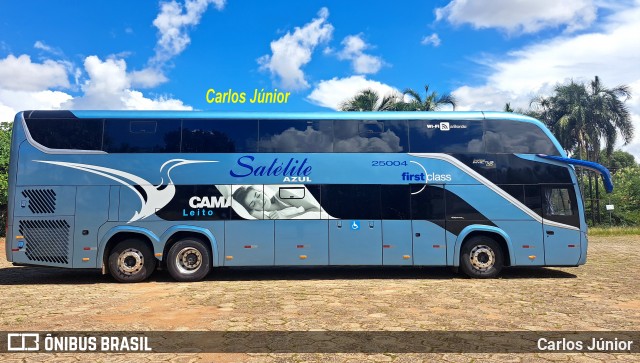 Satélite Azul 25004 na cidade de Goiânia, Goiás, Brasil, por Carlos Júnior. Número da foto: #12961377.