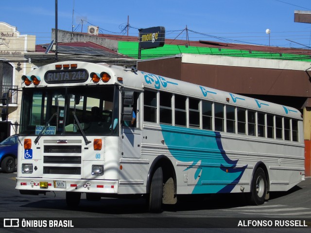 Autotransportes Santa Gertrudis Grecia 03 na cidade de Grecia, Grecia, Alajuela, Costa Rica, por Alfonso Russell. Número da foto: #12962282.