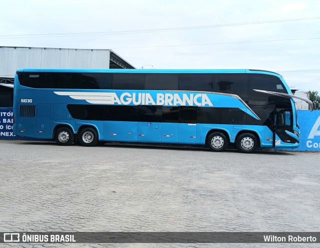 Viação Águia Branca 51030 na cidade de Governador Valadares, Minas Gerais, Brasil, por Wilton Roberto. Número da foto: #12962603.