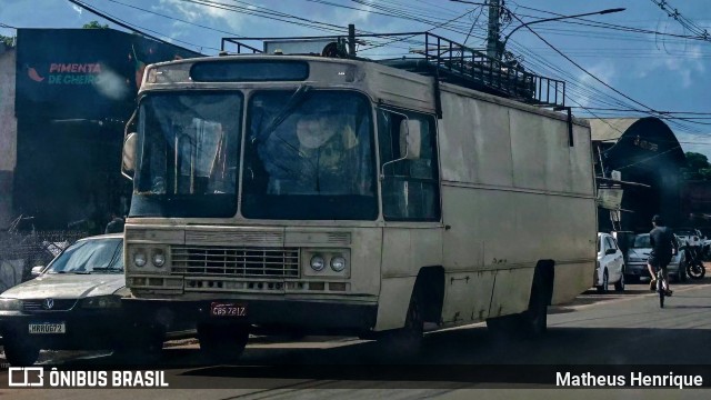 Motorhomes 7217 na cidade de Deodápolis, Mato Grosso do Sul, Brasil, por Matheus Henrique. Número da foto: #12962576.