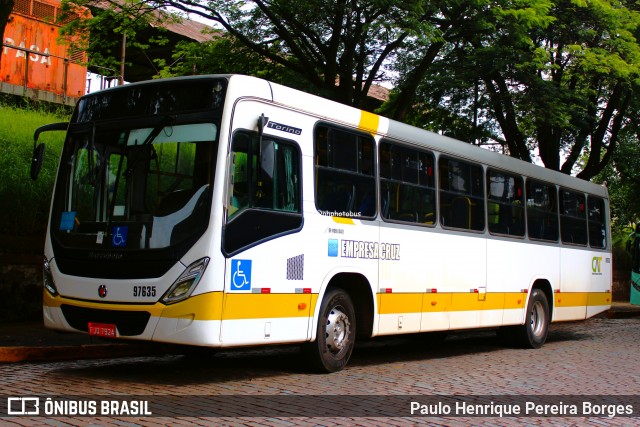Empresa Cruz 97635 na cidade de Araraquara, São Paulo, Brasil, por Paulo Henrique Pereira Borges. Número da foto: #12963703.