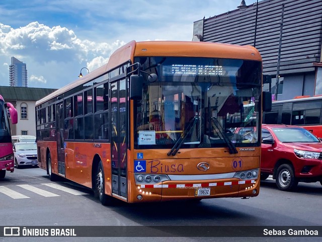 BIUSA 01 na cidade de Merced, San José, San José, Costa Rica, por Sebas Gamboa. Número da foto: #12965047.