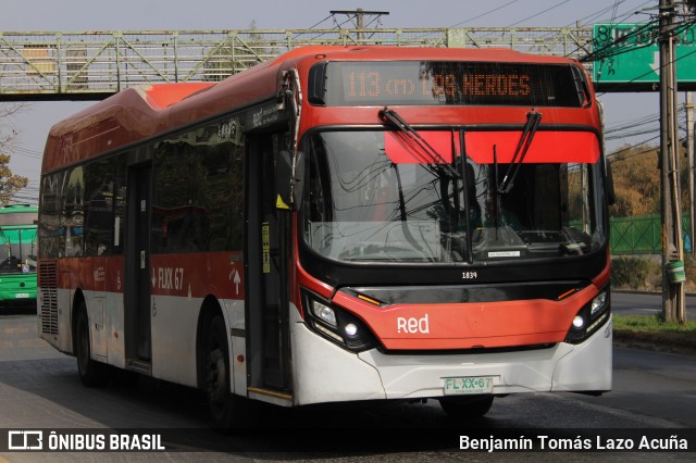 Buses Vule 1839 na cidade de Maipú, Santiago, Metropolitana de Santiago, Chile, por Benjamín Tomás Lazo Acuña. Número da foto: #12962450.