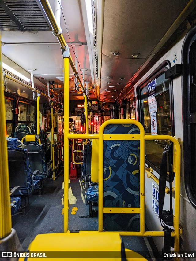 Auto Viação Três Amigos B44640 na cidade de Rio de Janeiro, Rio de Janeiro, Brasil, por Cristhian Davi. Número da foto: #12963967.