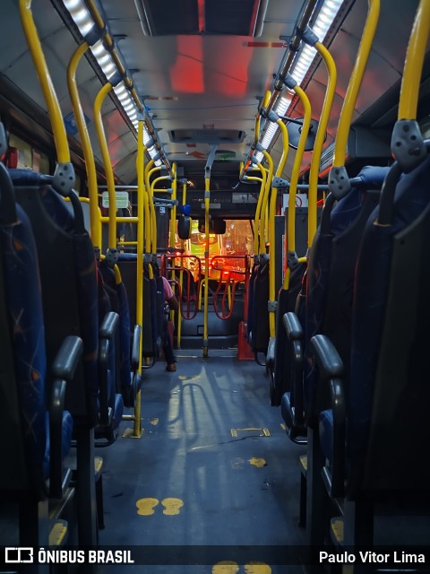 Caprichosa Auto Ônibus B27042 na cidade de Rio de Janeiro, Rio de Janeiro, Brasil, por Paulo Vitor Lima. Número da foto: #12964311.