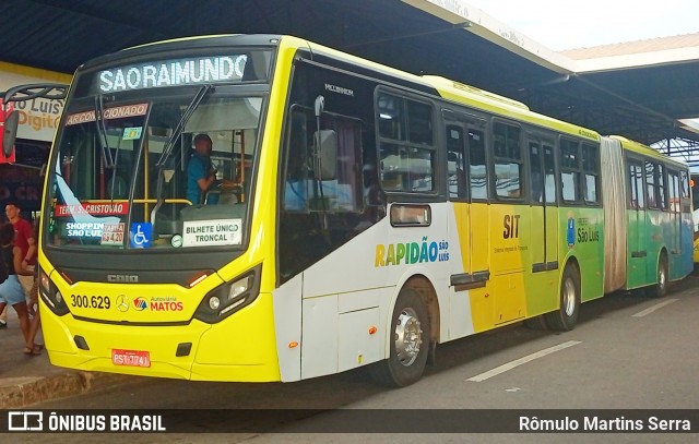 Autoviaria Matos 300.629 na cidade de São Luís, Maranhão, Brasil, por Rômulo Martins Serra. Número da foto: #12963646.