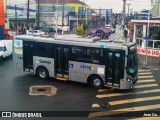 City Transporte Urbano Intermodal - Guarujá 194 na cidade de Guarujá, São Paulo, Brasil, por Jean Gu. Número da foto: #:id.