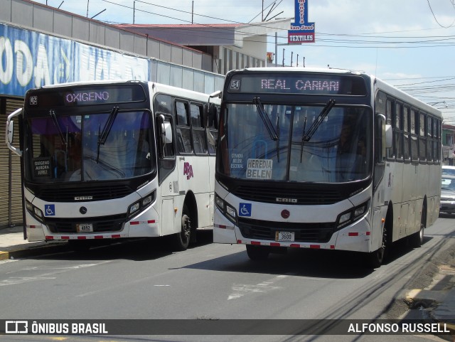 ABA - Autobuses Barrantes Araya 54 na cidade de Heredia, Heredia, Heredia, Costa Rica, por Alfonso Russell. Número da foto: #12965975.