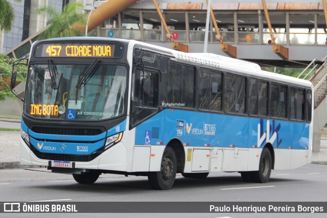 Viação Verdun B71065 na cidade de Rio de Janeiro, Rio de Janeiro, Brasil, por Paulo Henrique Pereira Borges. Número da foto: #12966708.
