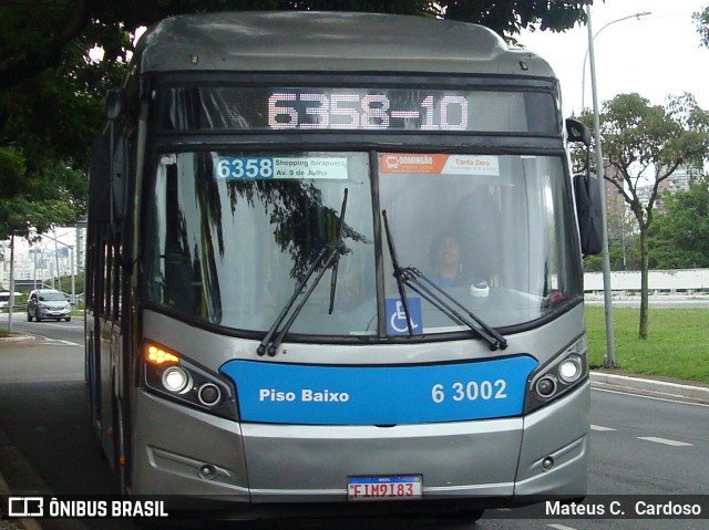 Viação Paratodos > São Jorge > Metropolitana São Paulo > Mobibrasil 6 3002 na cidade de São Paulo, São Paulo, Brasil, por Mateus C.  Cardoso. Número da foto: #12966114.