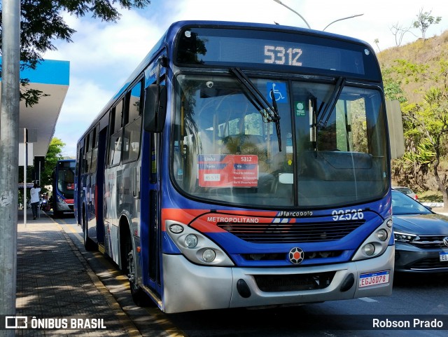 Empresa de Ônibus Pássaro Marron 92.526 na cidade de Guaratinguetá, São Paulo, Brasil, por Robson Prado. Número da foto: #12966533.