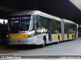 Viação Metrópole Paulista - Zona Leste 3 1112 na cidade de São Paulo, São Paulo, Brasil, por Rogério Teixeira Varadi. Número da foto: #12966887.
