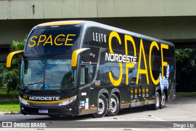Expresso Nordeste 5620 na cidade de Florianópolis, Santa Catarina, Brasil, por Diego Lip. Número da foto: #12969372.