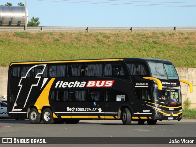 Flecha Bus 58203 na cidade de Sombrio, Santa Catarina, Brasil, por João Victor. Número da foto: #12970052.