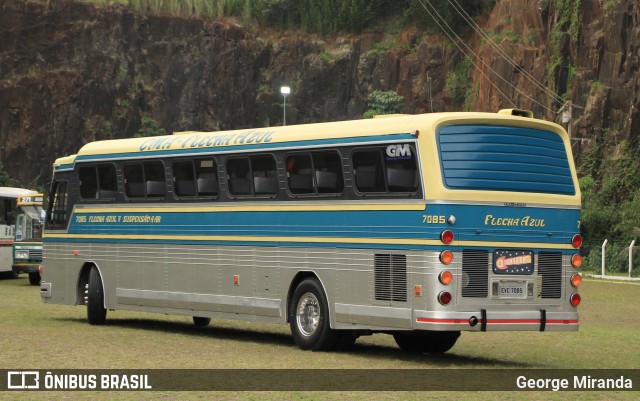Ônibus Particulares 7085 na cidade de Campinas, São Paulo, Brasil, por George Miranda. Número da foto: #12970249.