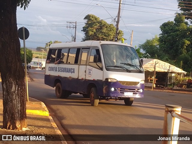 Confia Segurança 67 na cidade de Dumont, São Paulo, Brasil, por Jonas Miranda. Número da foto: #12968704.