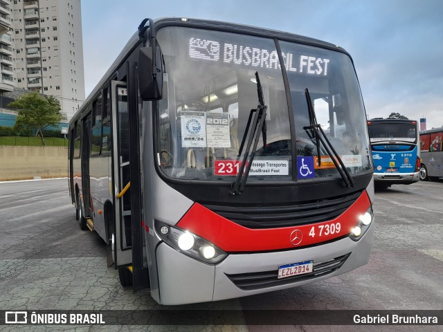 Pêssego Transportes 4 7309 na cidade de Barueri, São Paulo, Brasil, por Gabriel Brunhara. Número da foto: #12969402.
