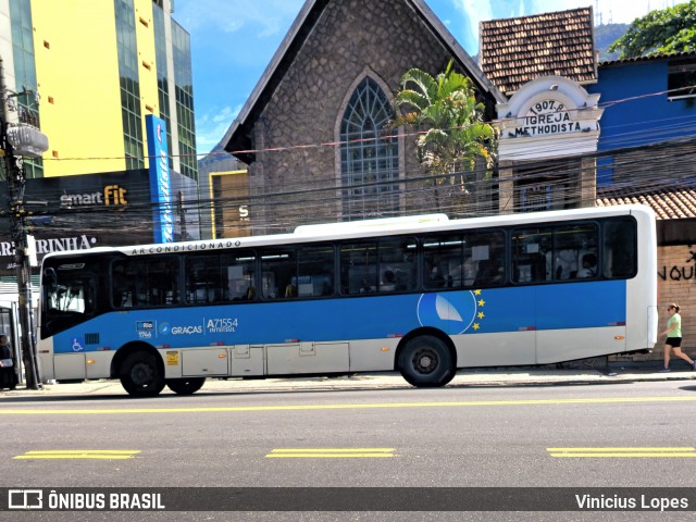 Viação Nossa Senhora das Graças A71554 na cidade de Rio de Janeiro, Rio de Janeiro, Brasil, por Vinicius Lopes. Número da foto: #12968290.