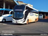 Viação Ouro e Prata 1045 na cidade de Porto Alegre, Rio Grande do Sul, Brasil, por JULIO SILVA. Número da foto: #:id.