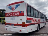 Mklein Locações e Transporte 9128 na cidade de Curitiba, Paraná, Brasil, por Gabriel Serafim. Número da foto: #12968452.
