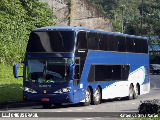 Ônibus Particulares 1003 na cidade de Petrópolis, Rio de Janeiro, Brasil, por Rafael da Silva Xarão. Número da foto: #12972058.