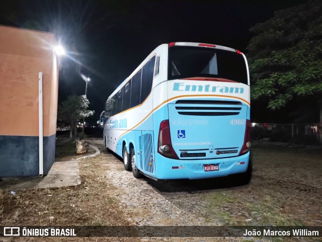 Emtram 4980 na cidade de Caetanópolis, Minas Gerais, Brasil, por João Marcos William. Número da foto: #12972448.
