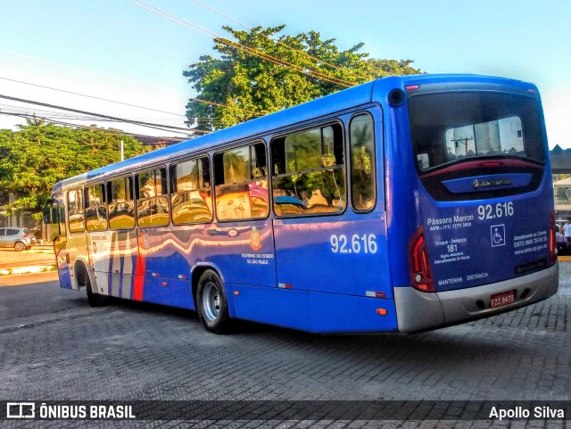 Empresa de Ônibus Pássaro Marron 92.616 na cidade de Cruzeiro, São Paulo, Brasil, por Apollo Silva. Número da foto: #12928673.