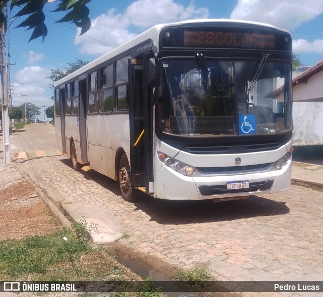 Locar Empreendimentos ESCOLAR na cidade de Picos, Piauí, Brasil, por Pedro Lucas. Número da foto: #12929541.