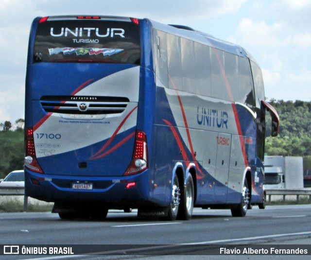 Unitur Turismo 17100 na cidade de Araçariguama, São Paulo, Brasil, por Flavio Alberto Fernandes. Número da foto: #12928033.
