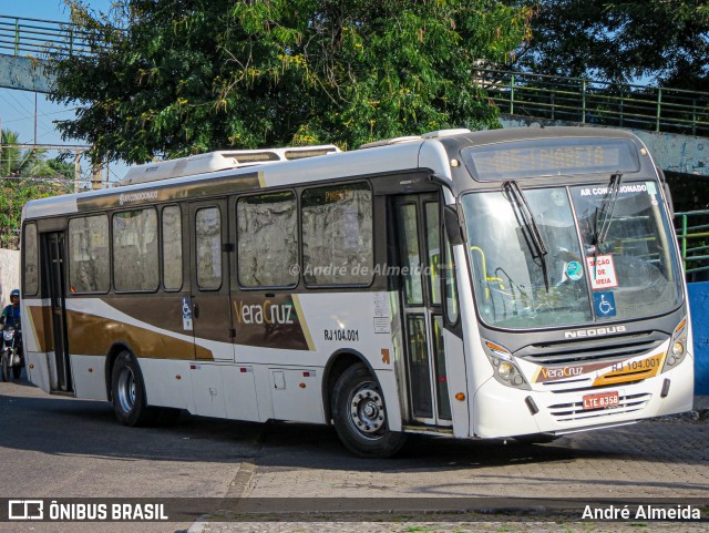 Auto Ônibus Vera Cruz RJ 104.001 na cidade de Duque de Caxias, Rio de Janeiro, Brasil, por André Almeida. Número da foto: #12975281.