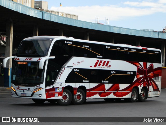 JBL Turismo 8600 na cidade de Porto Alegre, Rio Grande do Sul, Brasil, por João Victor. Número da foto: #12974099.