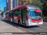 Subus 2 9840 na cidade de Santiago, Santiago, Metropolitana de Santiago, Chile, por João Dolzan. Número da foto: #12974056.
