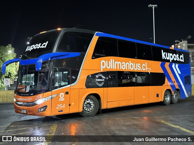 Pullman Bus 254 na cidade de Santiago, Santiago, Metropolitana de Santiago, Chile, por Juan Guillermo Pacheco S.. Número da foto: #12977612.