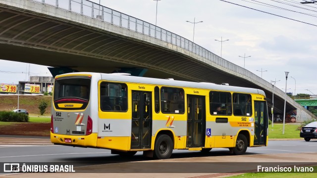 TIL Transportes Coletivos 582 na cidade de Londrina, Paraná, Brasil, por Francisco Ivano. Número da foto: #12975906.