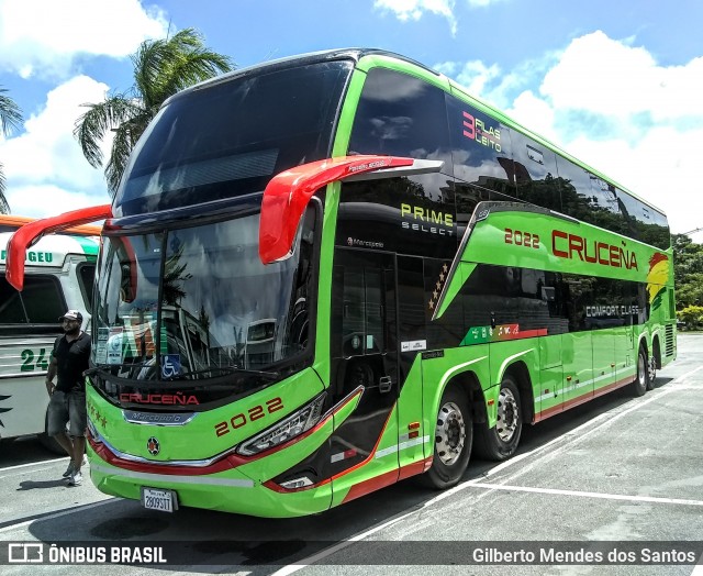Autobuses Cruceña 2022 na cidade de Barueri, São Paulo, Brasil, por Gilberto Mendes dos Santos. Número da foto: #12975638.