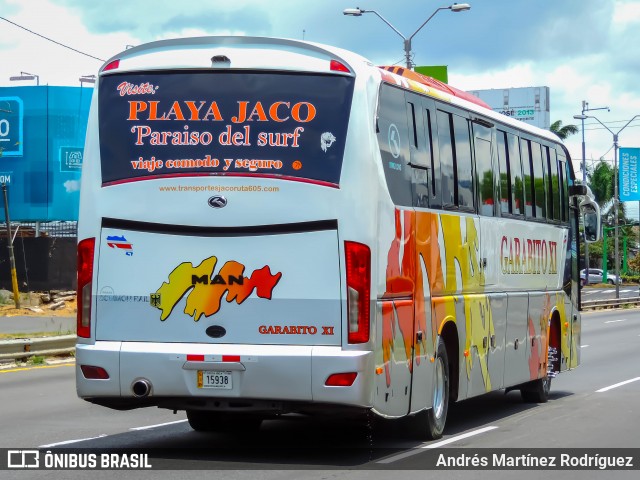 Transportes Jacó 11 na cidade de Mata Redonda, San José, San José, Costa Rica, por Andrés Martínez Rodríguez. Número da foto: #12976554.
