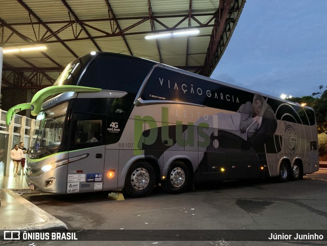 Viação Garcia 88107 na cidade de Londrina, Paraná, Brasil, por Júnior Juninho. Número da foto: #12975664.