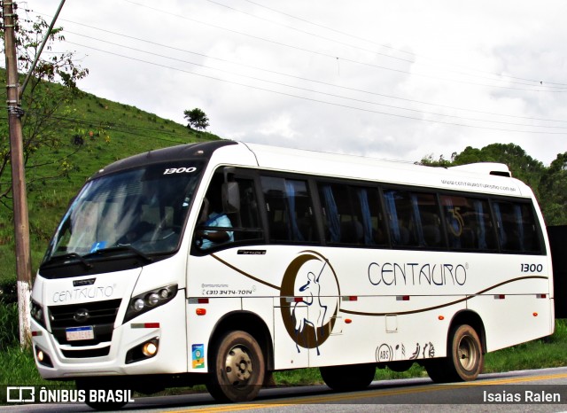 Centauro Turismo 1300 na cidade de Santos Dumont, Minas Gerais, Brasil, por Isaias Ralen. Número da foto: #12977571.