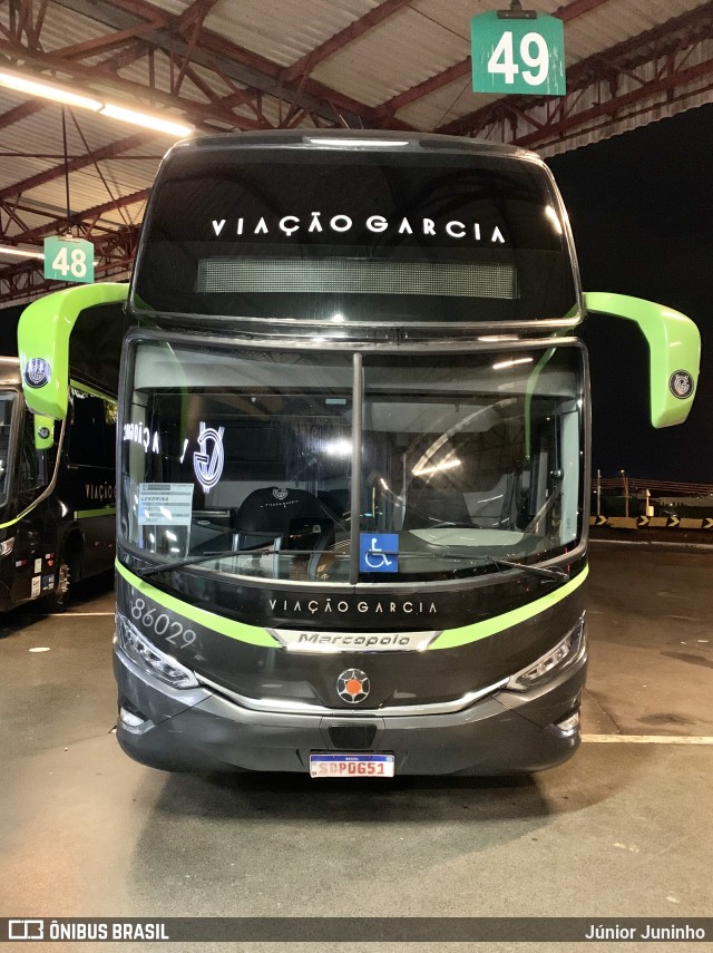 Viação Garcia 86029 na cidade de Londrina, Paraná, Brasil, por Júnior Juninho. Número da foto: #12975654.