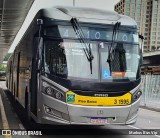 Viação Metrópole Paulista - Zona Leste 3 1595 na cidade de São Paulo, São Paulo, Brasil, por Markus Bus Vip. Número da foto: #:id.