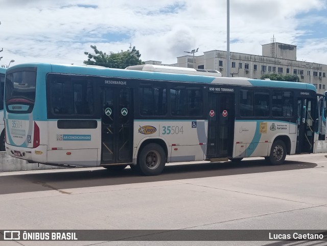 Rota Sol > Vega Transporte Urbano 35504 na cidade de Fortaleza, Ceará, Brasil, por Lucas Caetano. Número da foto: #12978853.
