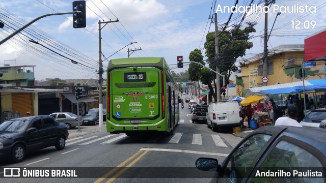 Move 5 5002 na cidade de São Paulo, São Paulo, Brasil, por Andarilho Paulista. Número da foto: #12980097.