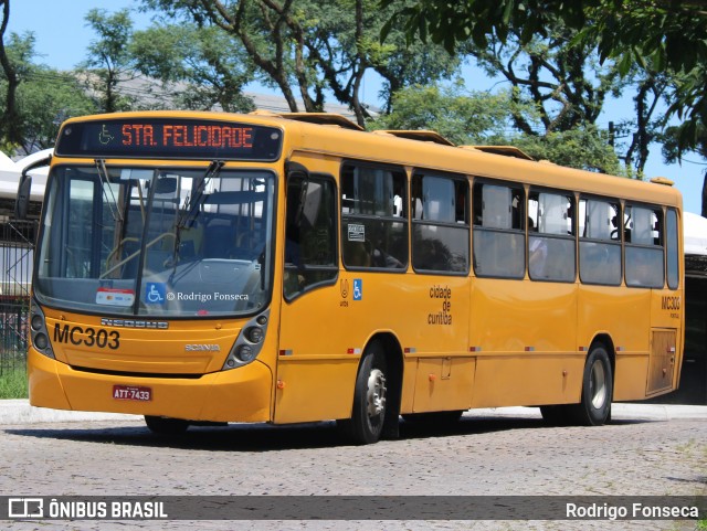 Auto Viação Mercês MC303 na cidade de Curitiba, Paraná, Brasil, por Rodrigo Fonseca. Número da foto: #12980361.