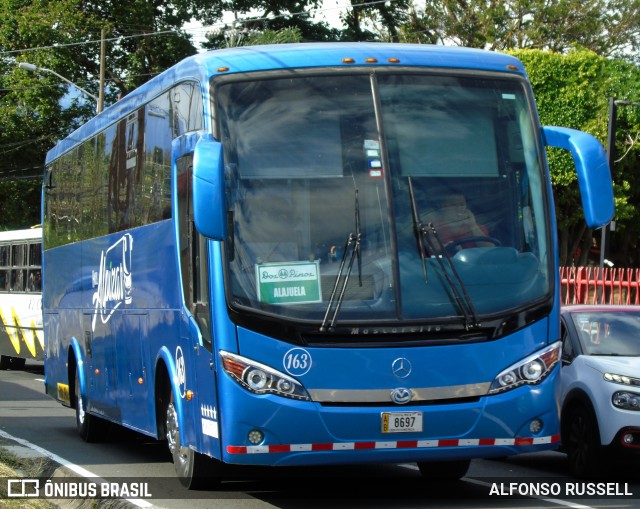 Hermanos Alpizar 163 na cidade de Alajuela, Alajuela, Alajuela, Costa Rica, por Alfonso Russell. Número da foto: #12978758.