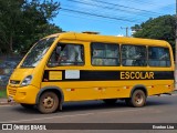 Escolares 2J68 na cidade de Santa Maria, Distrito Federal, Brasil, por Everton Lira. Número da foto: #12979691.